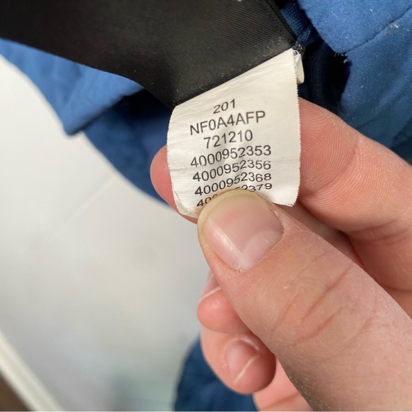 The North Face Pullover 1/4 Button Jacket Blue - Picture 12 of 12